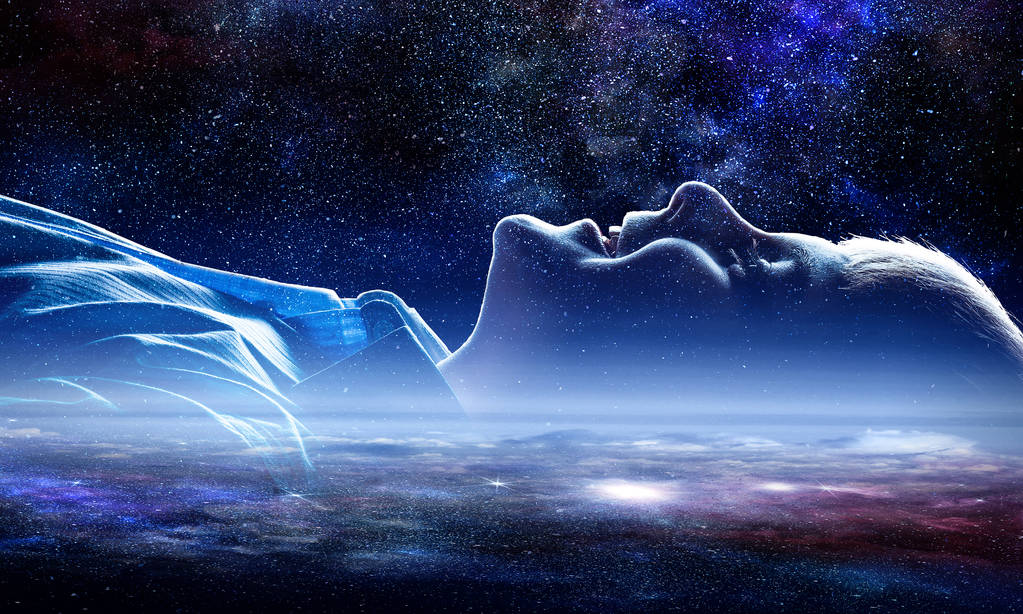 男孩的外形对空间星空背景