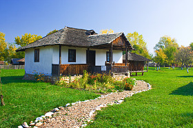 老房子在罗马尼