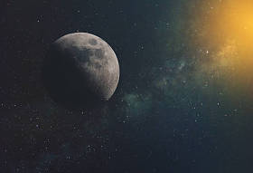 月亮对抗银河系和太阳在宇宙无限空间中的光线