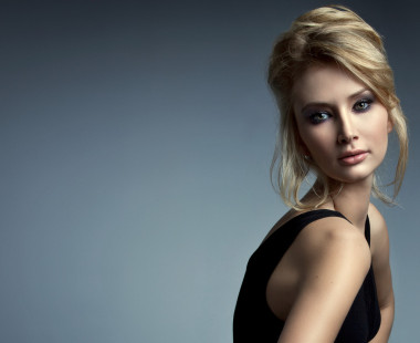 美丽精致女人肖像