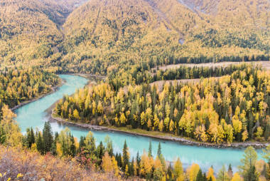 秋天的香蕉景觀, 美麗的月亮灣, 新疆