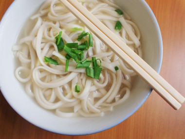 中國(guó)風(fēng)格普通面條圖片