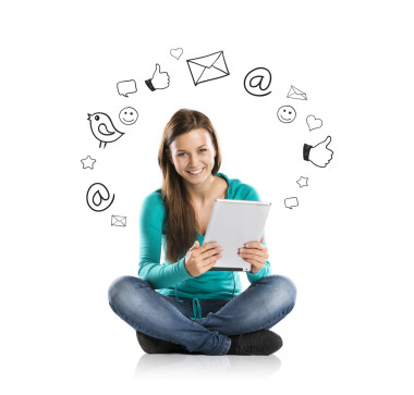 平板電腦的女孩