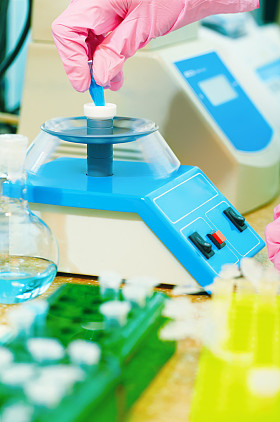 试管和离心机图片