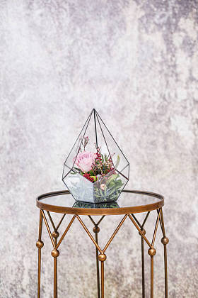 特写。美丽的鲜花花束.图片