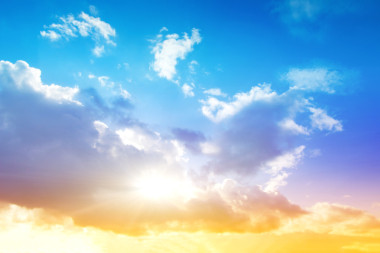 多彩的天空和日出