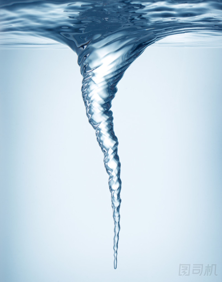 水下漩渦照片