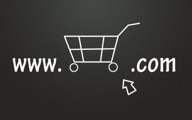 黑板上用粉笔绘制的在线商店符号