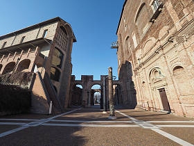 意大利Rivoli的Castello di Rivoli城堡