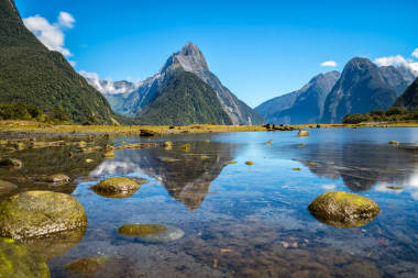 米爾福德峽灣，新西蘭。-冠冕峰是聲音的標志性建筑，米爾福德峽灣國家公園，新西蘭南島，新西蘭最壯觀的自然吸引力
