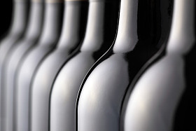 葡萄酒瓶图片
