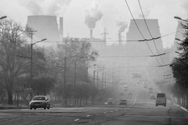 生態(tài)災(zāi)難。被污染的空氣圖片