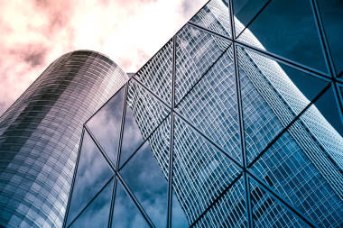 商業(yè)大廈關(guān)閉