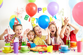 生日聚会图片