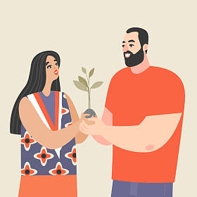 年轻夫妇拿着树苗, 面带微笑。爱的概念形象与关系的发展