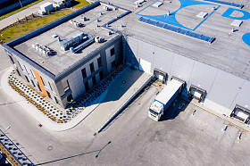 配送物流大楼和工业区 - 航空 vi