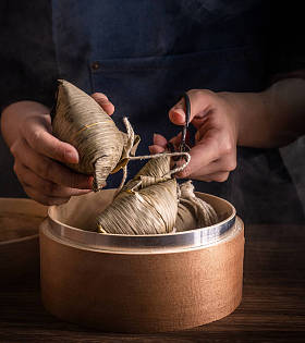 宗子，女人要在木桌上吃蒸饭饺子，著名的端午节佳肴端武设计理念，关门，抄袭空间