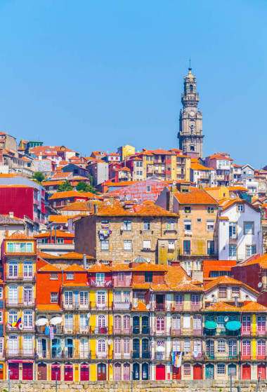 葡萄牙托雷多斯克萊戈斯塔主導(dǎo)的波爾圖鳥瞰圖