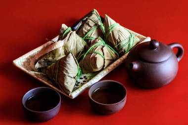 中國端午節(jié)傳統(tǒng)美食宗子