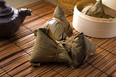 中國餃子，通常采取在節(jié)日期間的粽子