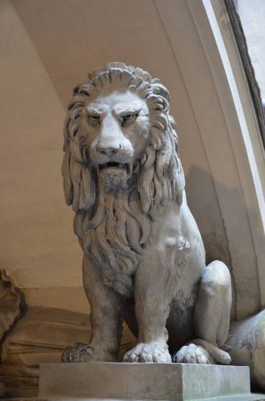 意大利佛罗伦萨的旧西戈尼亚宫殿内部