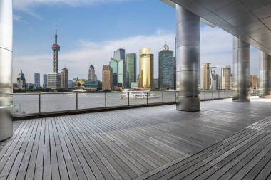 全景天際線和現(xiàn)代化的商務(wù)辦公