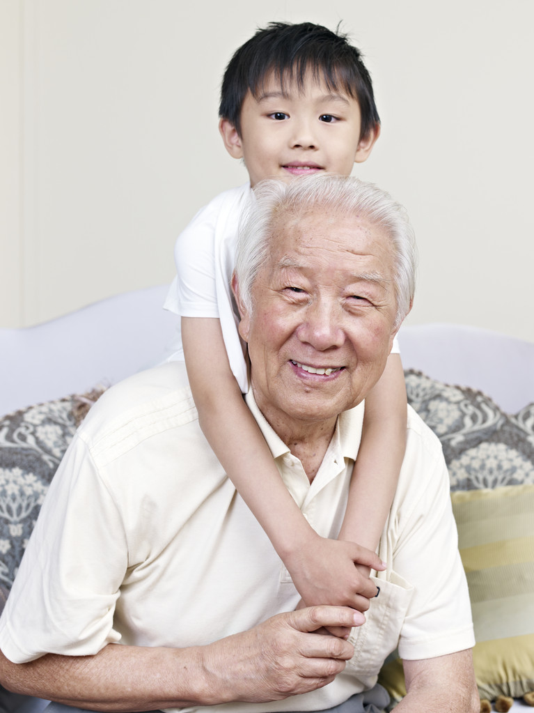 爷爷和孙子