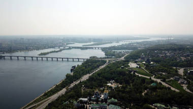 大城市的真棒鸟瞰图。基辅， 乌克兰