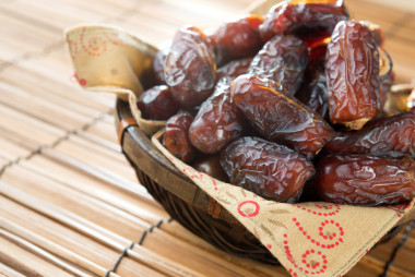 干的棗椰樹(shù)水果