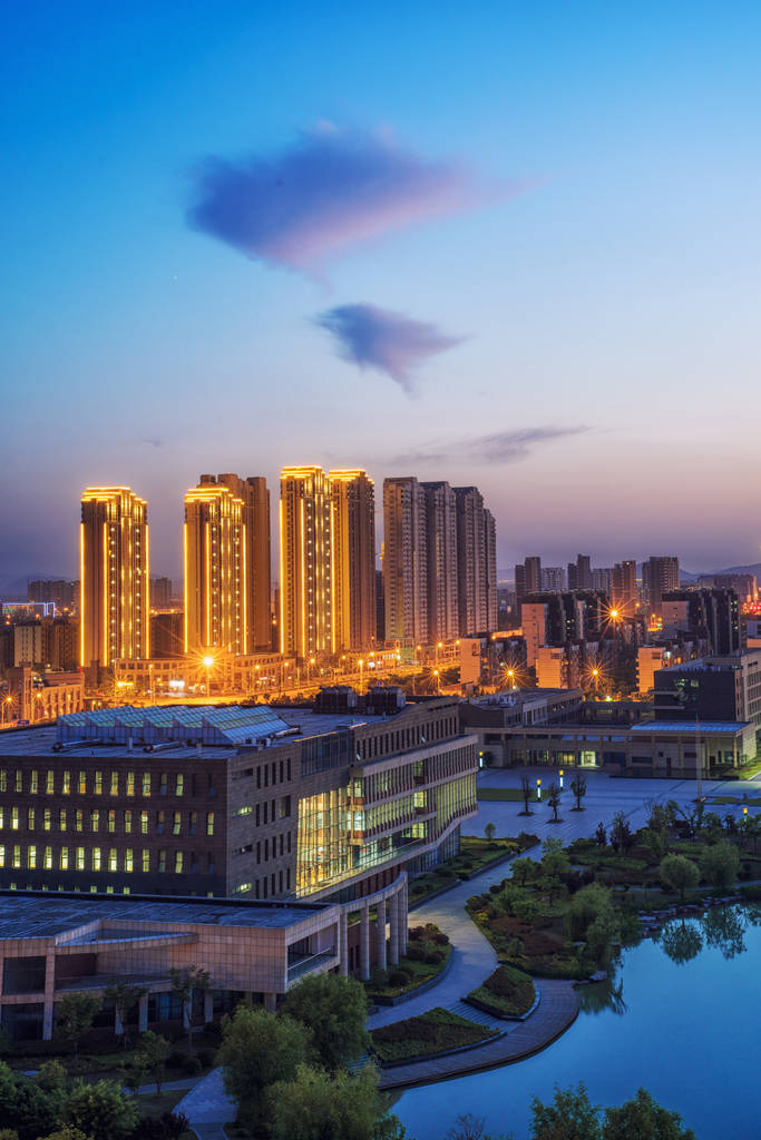 户外景致的风景画图片