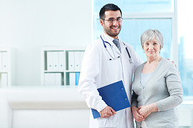 医生和病人图片