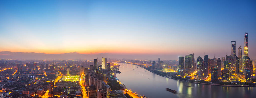 现代城市的鸟瞰图