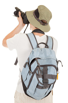 年轻游客的相机