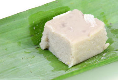 泰式甜點做的芋頭裹在香蕉葉