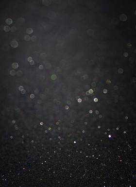 银色背景。散景与优雅抽象背景散焦灯