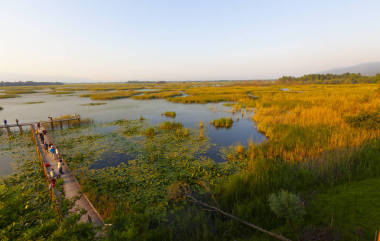 埃夫特尼湖和景觀/杜斯