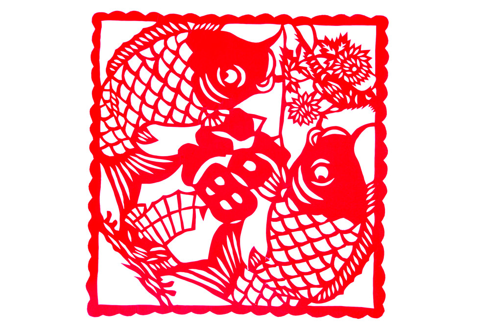 大红色的心与响铃符号。概念 3d 图