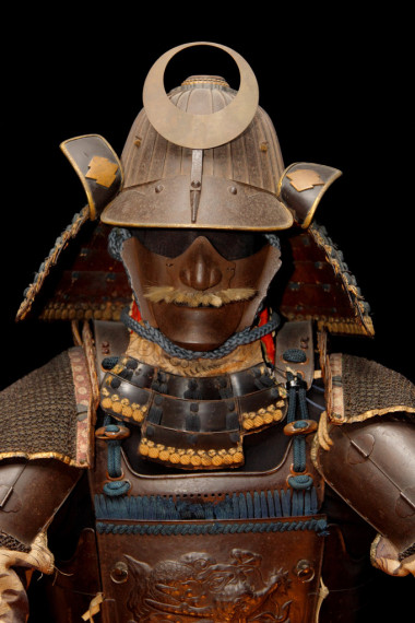 黑武士盔甲的形象