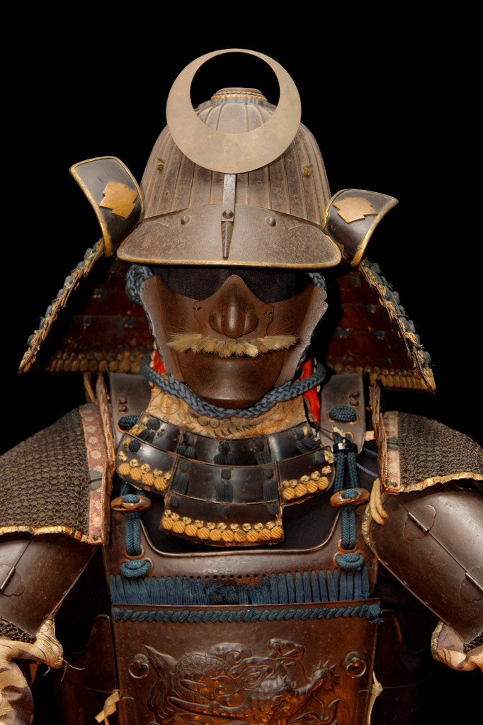 黑武士盔甲的形象