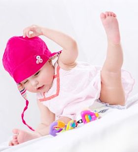 宝宝。可爱的小宝贝女孩画像