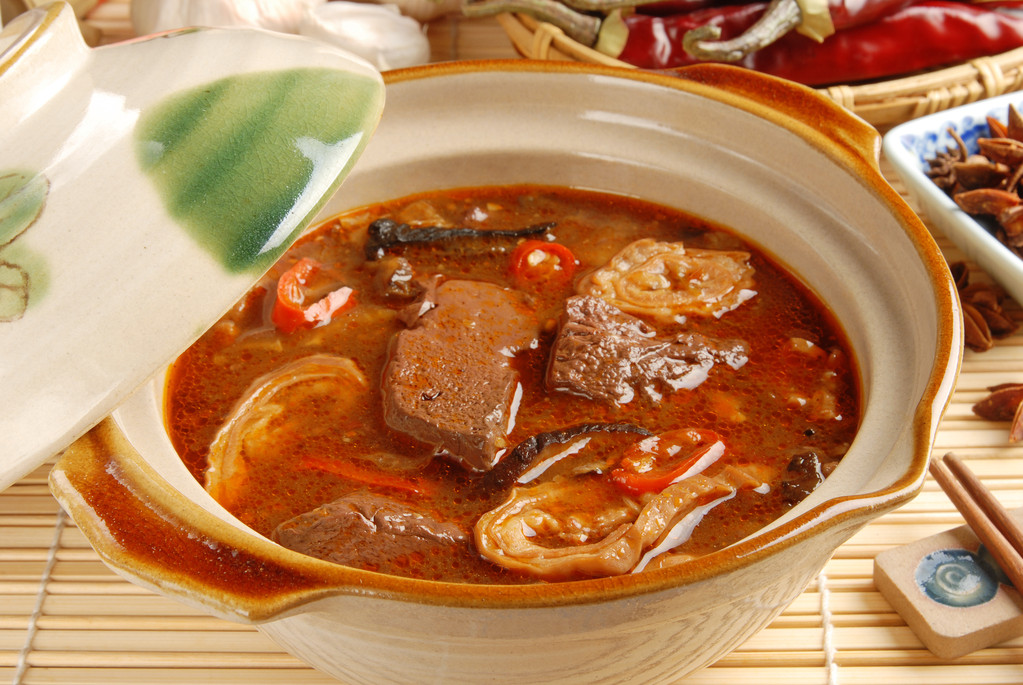 猪肠血辣酱图片 猪肠血辣酱图片