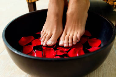 在水療沙龍洗腳.圖片