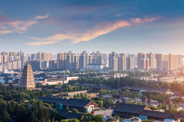大雁塔在黄昏图片