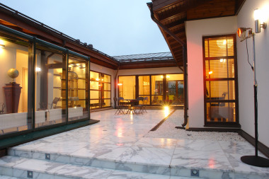 別墅的露臺照片