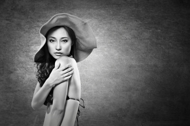 亞洲美女的比基尼泳裝