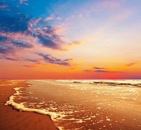 海上日落图片