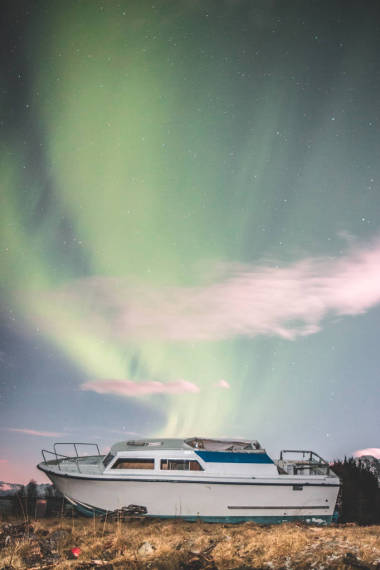 北極光迷人的自然景觀 