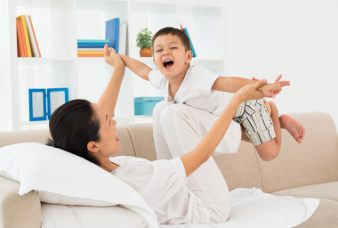 性格開朗的兒子圖片