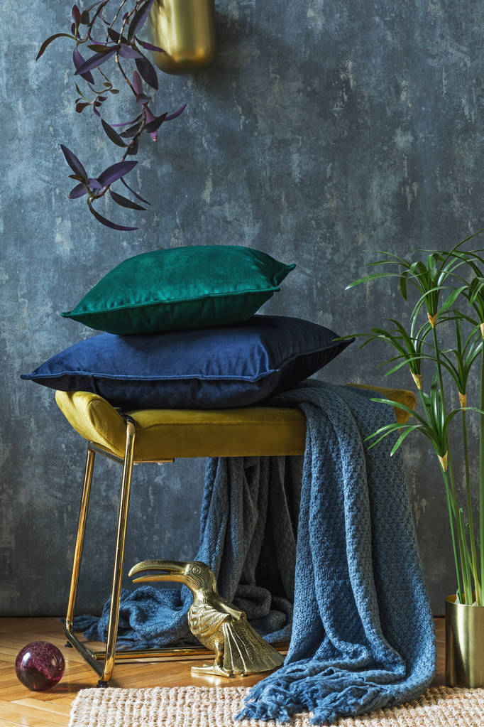 时尚和现代的客厅内部与优雅的配件家居装饰设计模型准备使用 时尚和现代的客厅内部与优雅的配件家居装饰设计模型准备使用