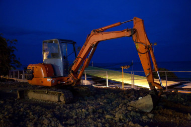 卡特彼勒挖掘機